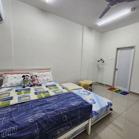 Cozy Familee Homestay Simpang Ampat  Εξωτερικό φωτογραφία